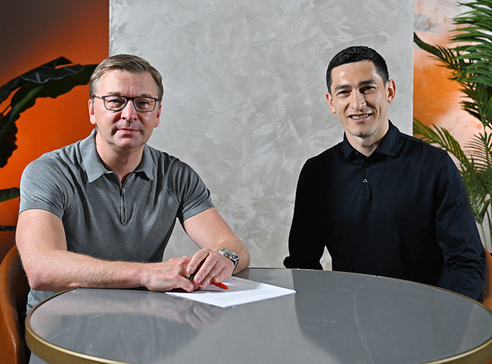 Stephanenko Taras Stepanenko extended his contract with Shakhtar for one year