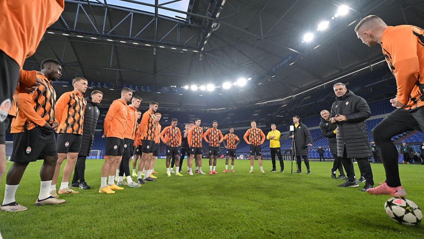 https://shakhtar.com/-/media/fcsd/news/2024/november/5_news/5_open-training-session/gal/mls_4692.jpg?1730875396255