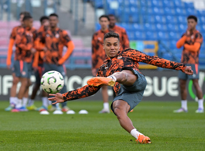 Open training session