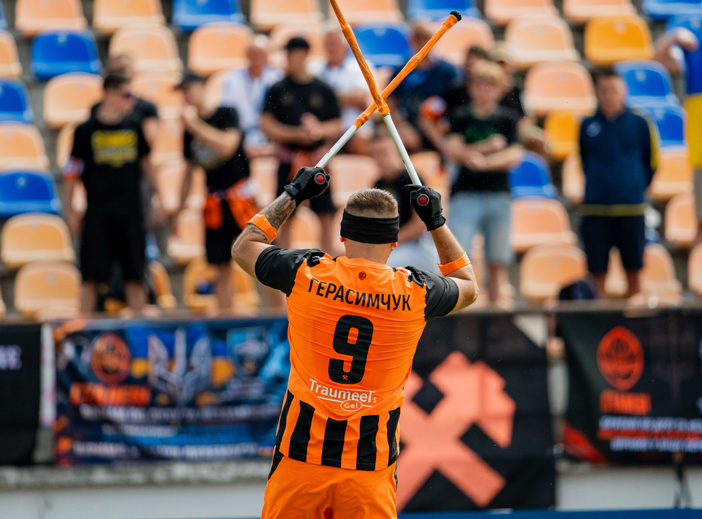 FC Shakhtar_Traumeel
