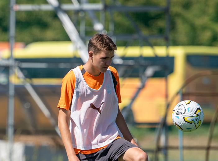 Shakhtar U19 training session