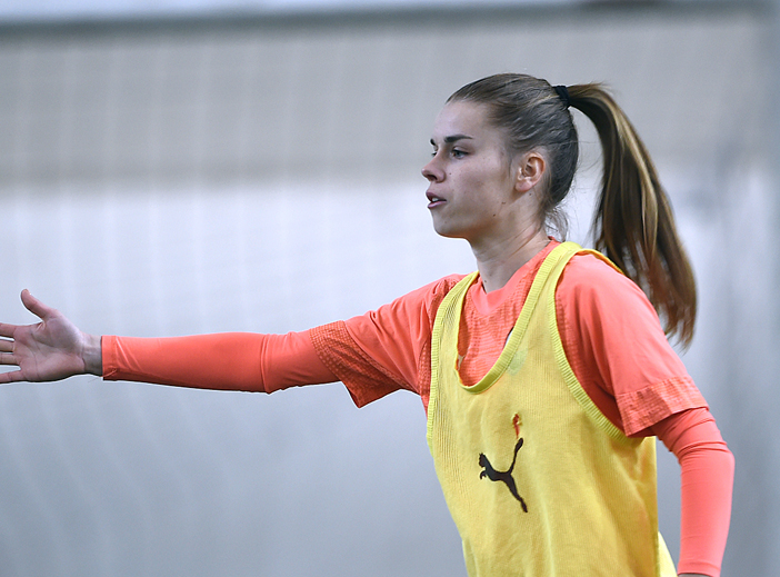 ShakhtarW training session