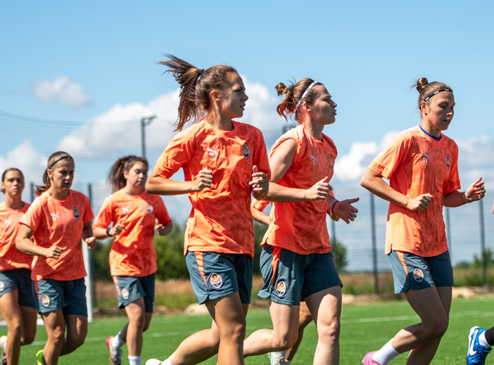 ShakhtarW training session