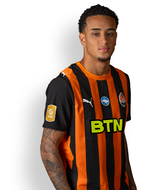Roberto Ryan